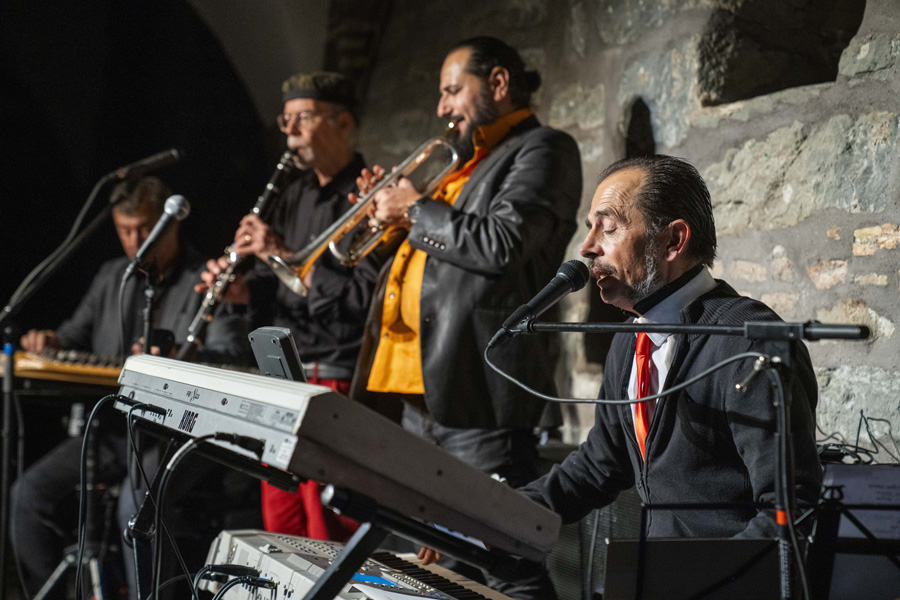 Balkan Orient Ensemble live