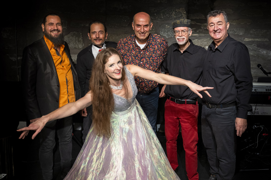 Balkan Orient Ensemble und Nicole MacLaren